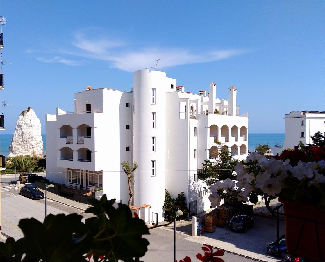 B&B Pizzomunno Vieste Exterior foto